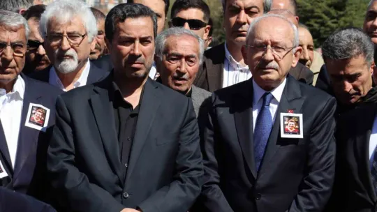 Kemal Kılıçdaroğlu, CHP Kayseri İl Başkanı'nın oğlunun cenazesine katıldı