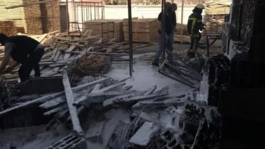 Kereste fabrikasında yangın