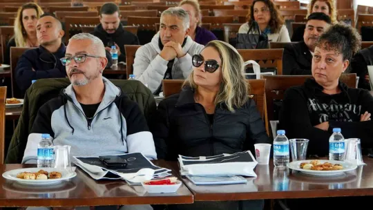 Kıbrıslı turizmcilerden Erciyes'e çıkarma