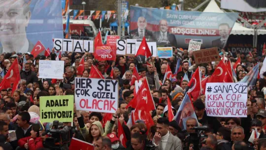Kılıçdaroğlu: 'Herkesin caddelerde huzur içinde gezdiği bir ülke inşa edeceğiz'