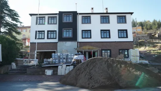 Kıranardı Mahallesi'ne Melikgazi'den çok amaçlı sosyal tesis