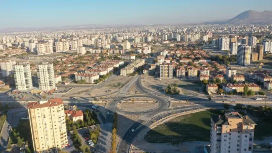 Kocasinan Belediyesi, akıllı kavşak ile 4 caddeyi birbirine bağladı