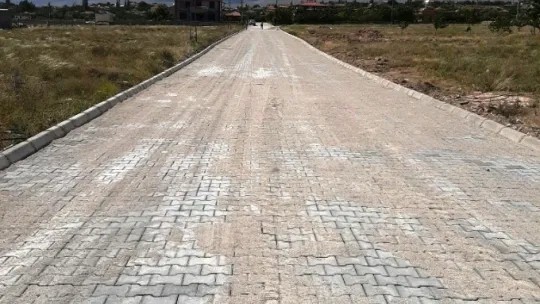 Kocasinan'dan kırsal mahallelere 115 km stabilize yol