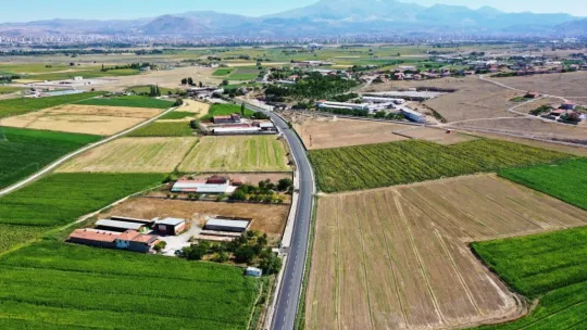 Kocasinan'dan kırsal mahallelere 115 km stabilize yol