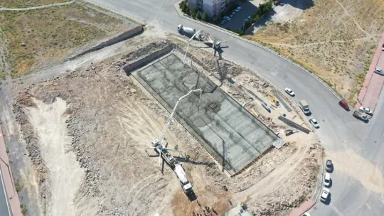 Kocasinan'da 24 derslikli ve 6 ek ders sınıflı lisenin temeli atıldı