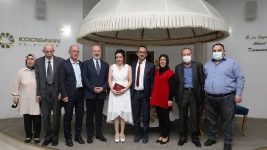 Kocasinan'da bir günde 22 çift mutlu yuvaların temelini attı