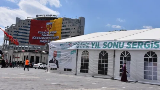 Kocasinan'da emeğin sanata dönüştüğü sergi, büyük beğeni topladı