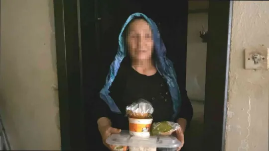 Kocasinan'da gönüller kazanılıyor, evlere her gün 4 çeşit sıcak yemek gidiyor
