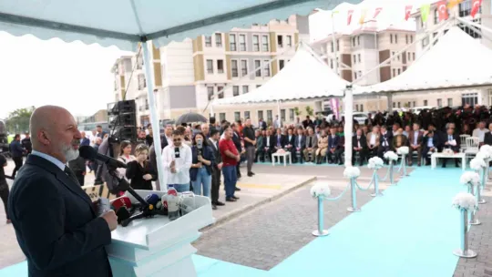 Kocasinan'dan Oruçreis'e modern 'Aile Sağlık Merkezi' ile 'Çok Fonksiyonlu Park'