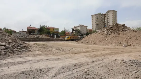 Uğurevler'e modern pazar yeri