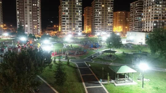 Kocasinan'ın estetik görünümlü parkları görsel şölen sunuyor