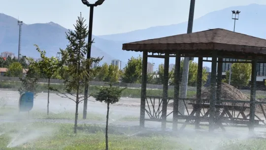 Kocasinan, otomatik sulama sistemiyle su ve enerji tasarrufu sağlıyor