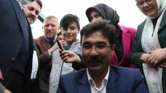 Küçük Dostlar Kedi Kasabası Açıldı