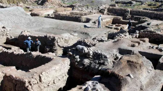 Kültepe'de 4 bin 500 yıllık parmak izleri bulundu