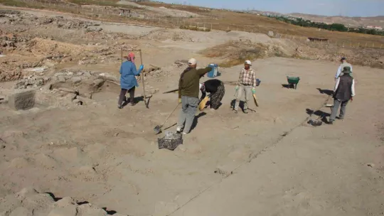 Kültepe tarihini bin yıl daha geriye götürecek keşif