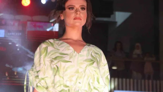 Evlilik Festivali'nde mankenli kapanış tepki çekti