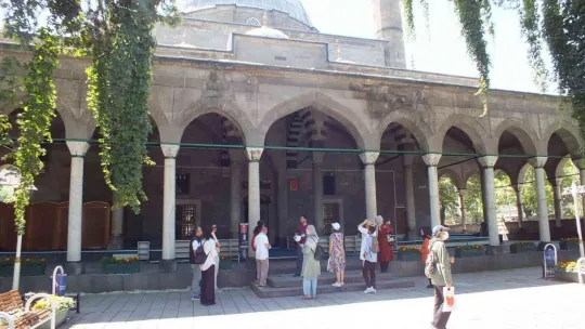 Kursiyerler, Kayseri'nin güzelliklerini keşfediyor
