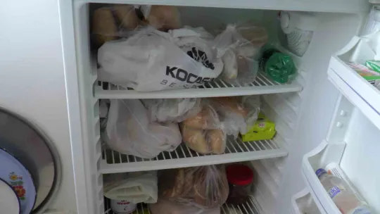 Kuru ekmekle yaşam mücadelesi