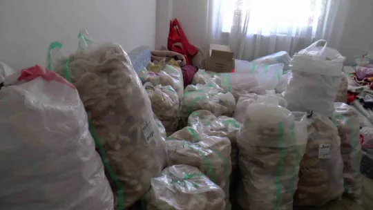 Kuru ekmekle yaşam mücadelesi