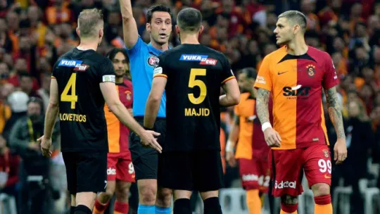 Majid Hosseini'ye 2 maç ceza