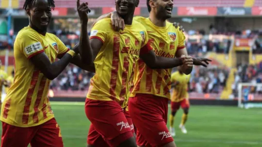 Mame Thiam gollerine devam ediyor