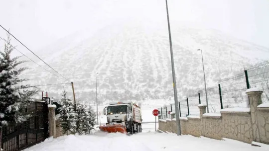 Mart kapıdan baktırdı Talas çalışmayı hızlandırdı