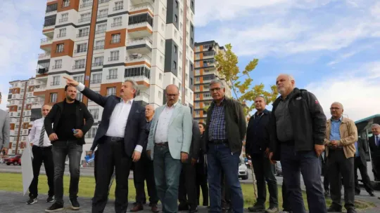 Meclis Üyeleri Kentsel Dönüşüm Çalışmalarını İnceledi