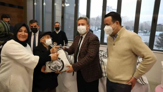Melikgazi Belediyesi'nin Çölyak hastalarına desteği dürüyor
