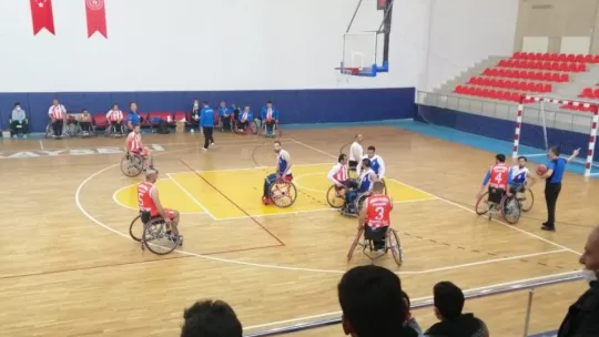 Melikgazi BESK evinde mağlup oldu