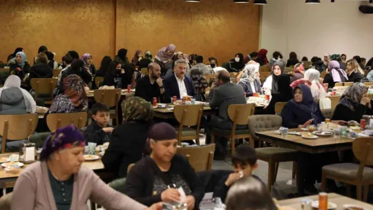 Melikgazi'de 'Dünya Yetimler Günü' iftarı