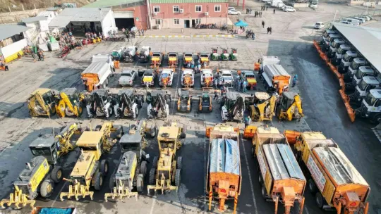 Melikgazi'de 250 Araç ve 340 Personelle Kış Hazırlıkları Tamamlandı