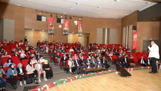 Melikgazi'de gençlere özel 'Milli Değerlerimiz Çanakkale' konferansı
