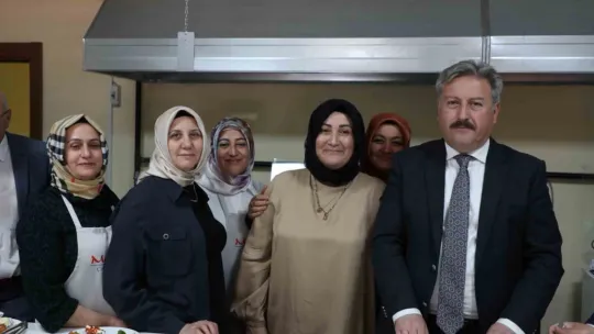 Melikgazi'de glütensiz mutfaktaki tüm ürünler deprem bölgesine