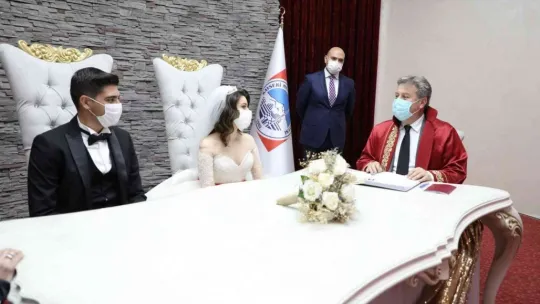 Melikgazi'de nikahta 02.02.2022 yoğunluğu