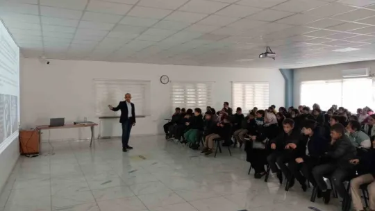 Melikgazi'de Öğrencilere Sıfır Atıkla İlgili Farkındalık Eğitimi