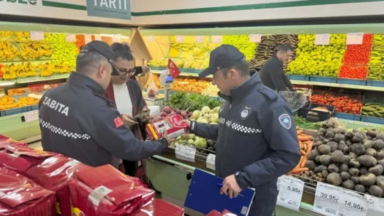 Ramazan ayı öncesi marketlerde fiyat ve etiket denetimi yapıldı