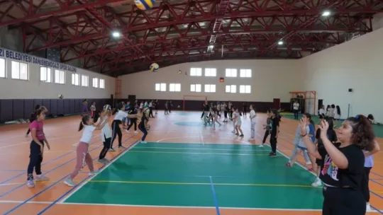 Melikgazi'de yaz kursları ile bu yaz dolu dolu geçiyor