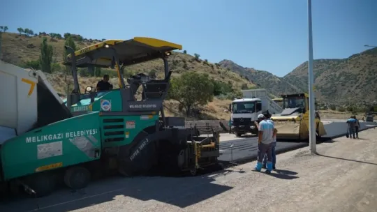 Melikgazi'de yeni bağlantı yolları ile ulaşımda alternatifler artıyor