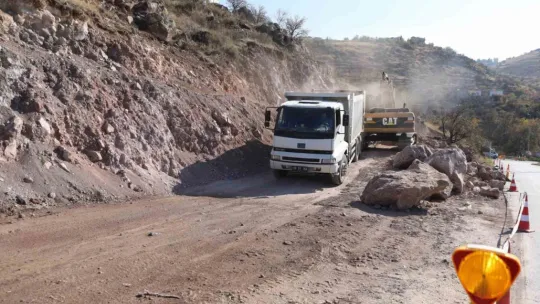 Melikgazi'de yeni yollar ile trafik yoğunluğu azalıyor