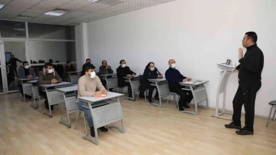 Melikgazi'den arı yetiştiriciliğine destek