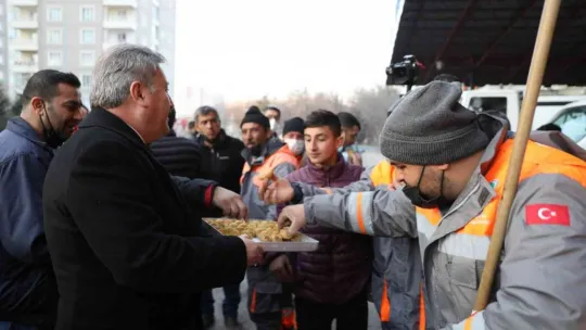 Melikgazi'den her hafta bir mahallede temizlik seferberliği