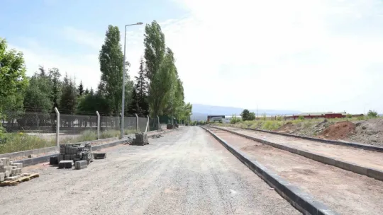Aşık Veysel Bulvarı Talas Bulvarı'na bağlanıyor