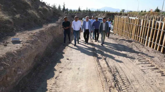 Melikgazi'den trafik yoğunluğuna 3 kilometrelik yeni alternatif yol