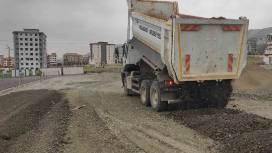 Melikgazi Depremzedelerin Yanında Olmaya Devam Ediyor