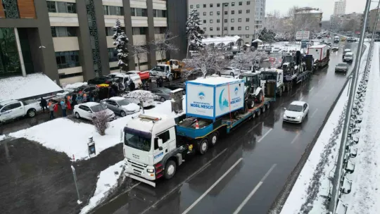 Melikgazi'nin yardım eli depremzedeler için uzandı