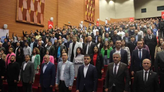 MHP'li Özdemir: 'Gıda krizinin beraberinde getireceği insani krizin aşılması konusunda Türkiye ciddi bir sorumluluk üstlendi'