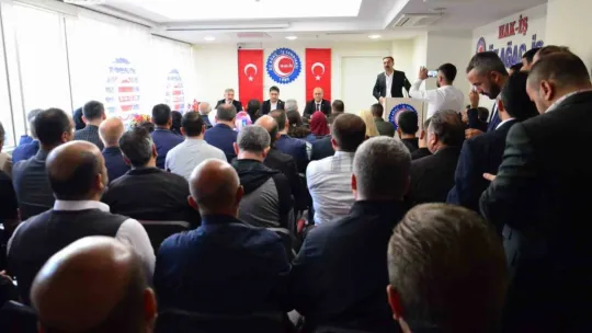 MHP'li Özdemir: 'Sandıkta vuracağımız tokadın sesi Washington'dan duylusun'