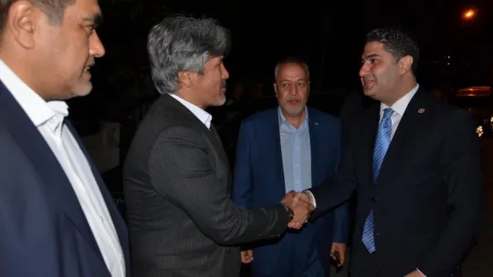 MHP'li Özdemir, Doğu Türkistanlılarla buluştu