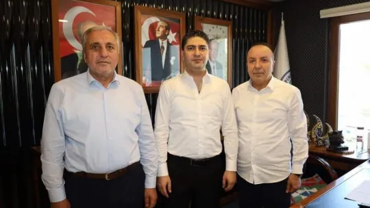 MHP'li Özdemir ve İl Teşkilatı'ndan Pınarbaşı'na Ziyaret