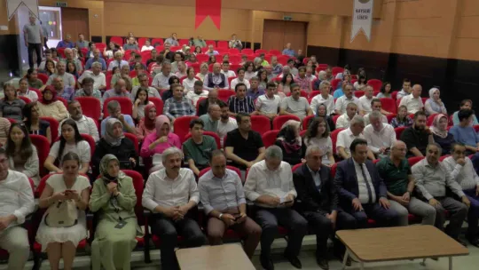 Derecelik Öğrenciler Ödüllendirildi
